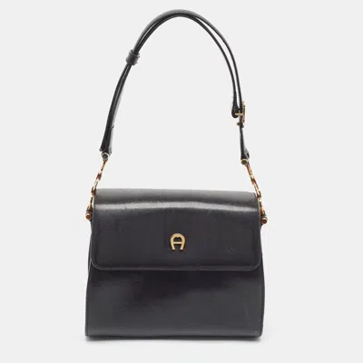 Aigner Etienne  Glossy Leather Shoulder Bag In Black