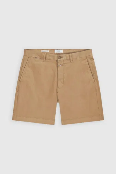 Closed Classic Chino Shorts In Nutmeg In Brown