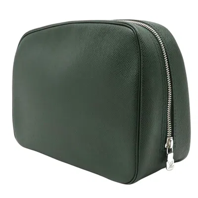 Pre-owned Louis Vuitton Trousse De Toilette Leather Clutch Bag () In Green