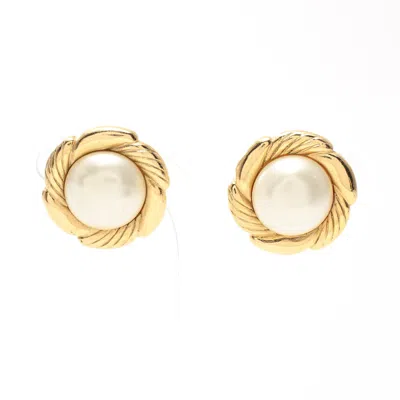 Pre-owned Chanel Flower Earrings Gp Fake Pearl Gold Offvintage In Multi