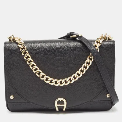 Aigner Leather Diadora Shoulder Bag In Black