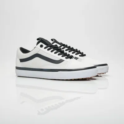 Vans Men's Ua Old Skool Mte Dx Shoes In True White/black