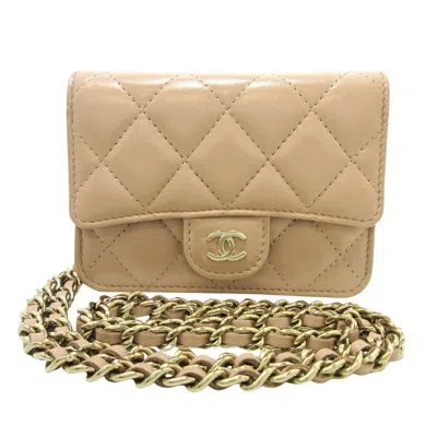 Pre-owned Chanel Matelassé Leather Clutch Bag () In Beige