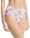Hanky Panky Printed Signature Lace Retro Thong, Pr9k1926 In Antique Lily