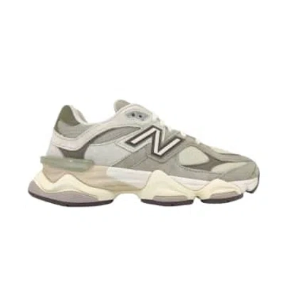 New Balance 9060 Trainers Olivine In Green