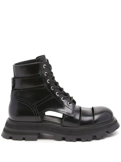 Alexander Mcqueen Boots In Black