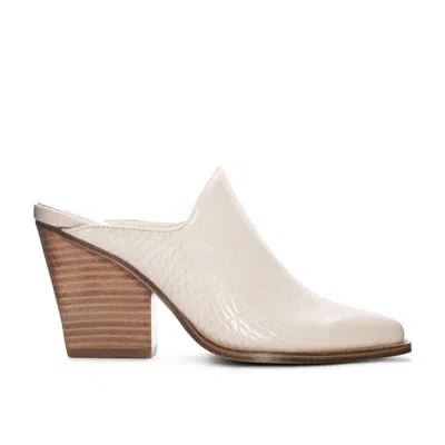 Chinese Laundry Crinkle Cool Mule In Cream In Brown