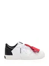 Off-white Low-top Vulcanized Leather Snakers In White Black
