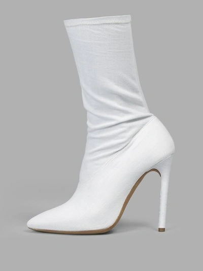 Yeezy Ankle Boot In White