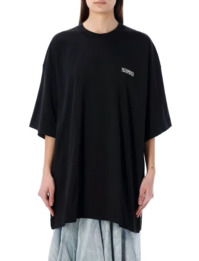 Vetements Logo T-shirt In Black