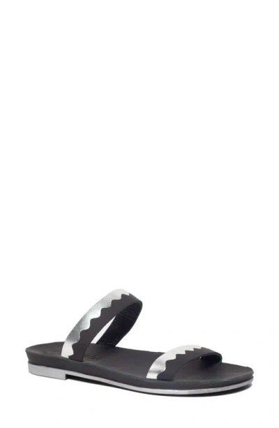 Fantasy Sandals Isadora Slide Sandal In Black/ Silver