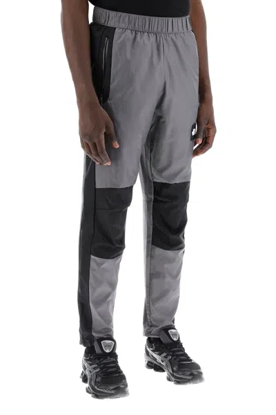 The North Face Wind Shell Trousers In Grey