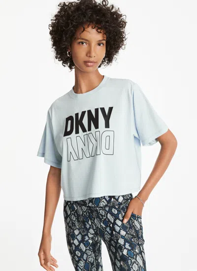 Dkny Flip Reflect Logo Cropped T-shirt In Blue