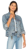 LEVI'S EX BOYFRIEND TRUCKER JACKET,29944 0007