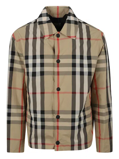 Burberry Check Pattern Shift Jacket In Archive Beige Ip Chk