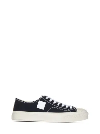 Givenchy City Sneakers In Black