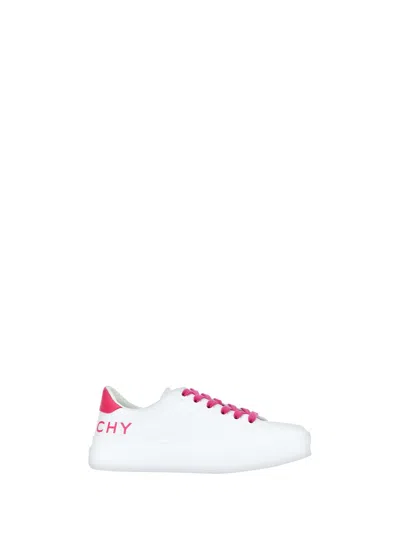 Givenchy Woman White Leather City Sport Sneakers In White/pink