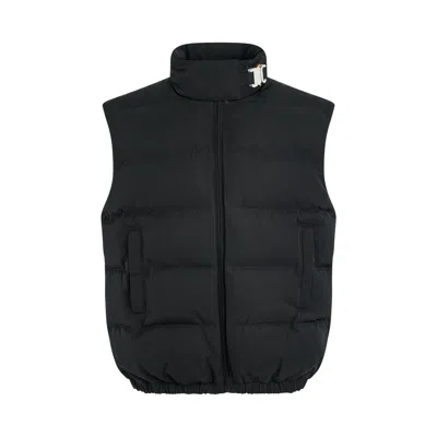 Alyx Lightweight Buckle Puffer Vest In 黑色