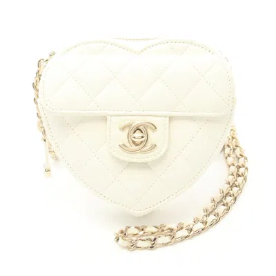 Pre-owned Chanel Heart Chain Clutch Bag Matelasse Chain Shoulder Bag Lambskin White Gold Hardware