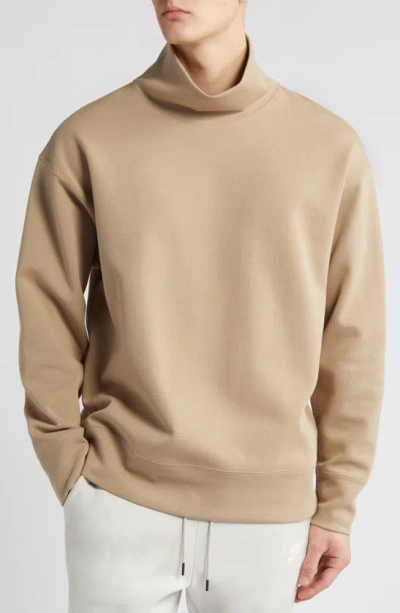 Nike Men's  Sportswear Tech Fleece Reimagined Oversized Turtleneck Sweatshirt In Brown