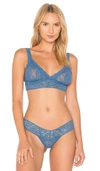 HANKY PANKY CROSSOVER BRALETTE,113