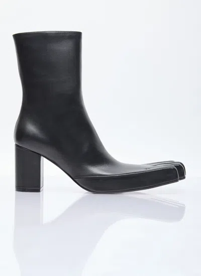 Avavav Finger Ankle Boots In Black