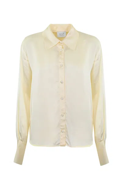 Mvp Wardrobe Grand Ribaud Shirt In Viscose In Cream