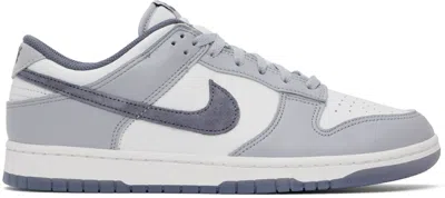Nike Dunk Low Retro Se Sneakers In White