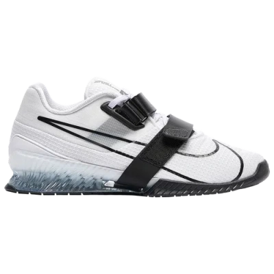 Nike Romaleos 4 Low-top Sneakers In White/black/white