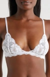 Hah Chi Soft Cup Bra In White