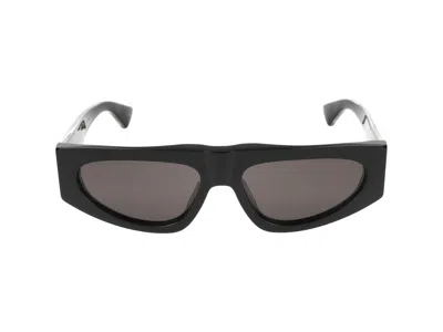 Bottega Veneta Sunglasses In Black Crystal Grey