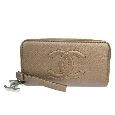 Pre-owned Chanel Cc Brown Leather Wallet  ()