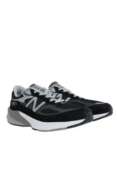 New Balance Trainers In Black