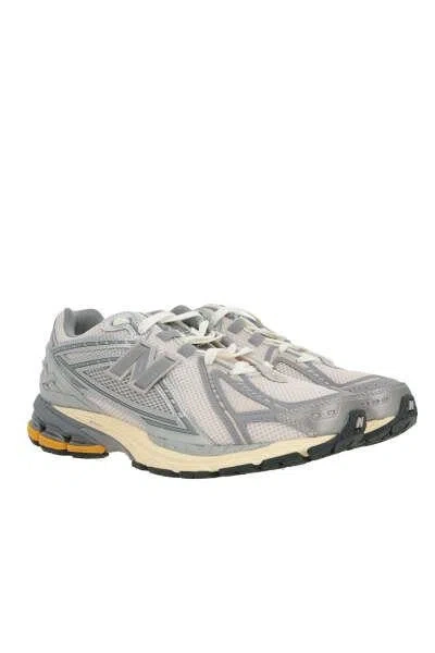 New Balance Trainers In Moonrock