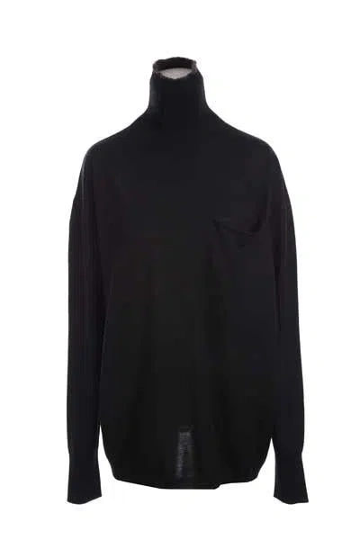 Quira Sweaters In Black
