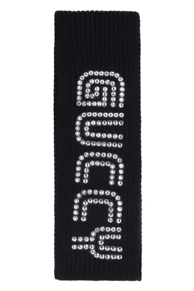 Gucci Ribbed Knit Scarf With Embellished Logo In Black