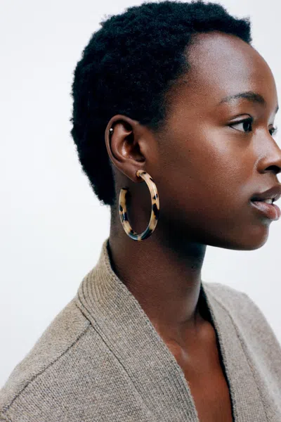 Machete Bold Hoops In Mango Tortoise In Multi