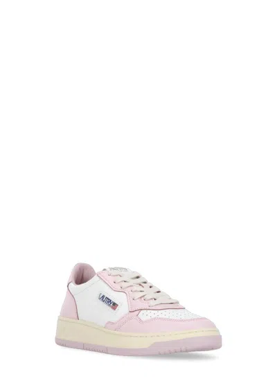 Autry Trainers In Blush Bride