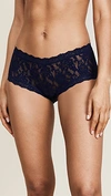 HANKY PANKY SIGNATURE LACE BOYSHORT,HANKY20294