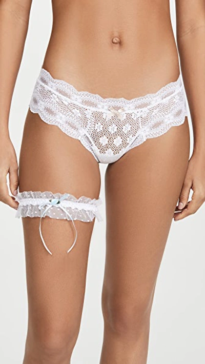 Hanky Panky Dotted Tulle Garter Box In White