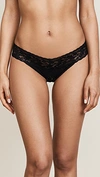 HANKY PANKY SIGNATURE LACE V-KINI PANTIES,HANKY40250