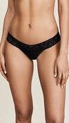 HANKY PANKY PETITE SIGNATURE LACE LOW RISE THONG BLACK,HANKY40457