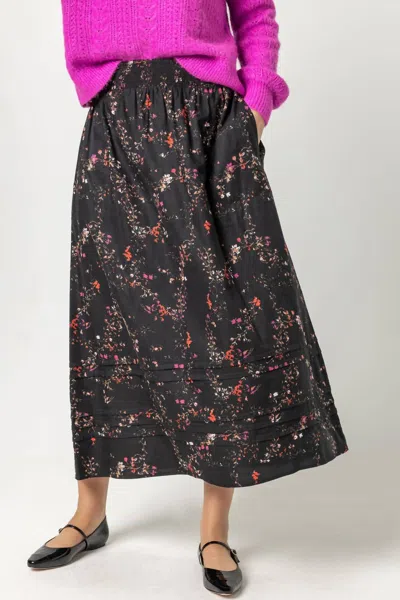 Lilla P Printed Woven Pleated Hem Skirt In Black Floral