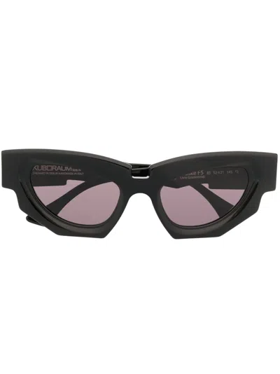 Kuboraum Cat-eye Tinted Sunglasses In Schwarz