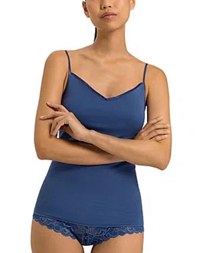 Hanro Seamless Padded Cotton Camisole In True Navy