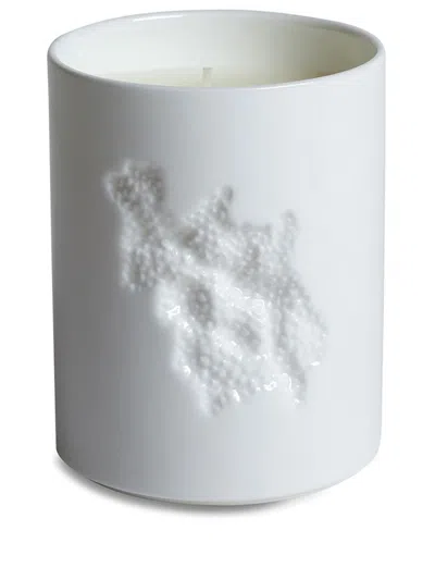 1882 Ltd Dissolve Embossed Candle In White