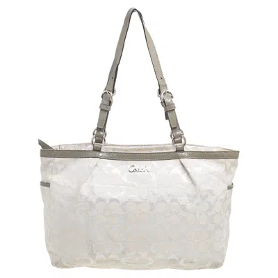 Coach Metallic Grey/silver Signature Canvas And Patent Leather Tote In White