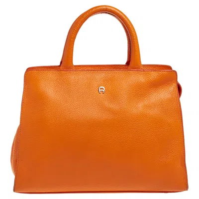 Aigner Grained Leather Cybill Tote In Orange