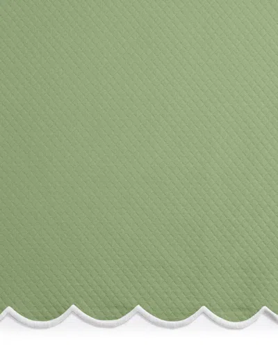 Matouk Savannah Gardens Tablecloth, 120" Round In Spring Green
