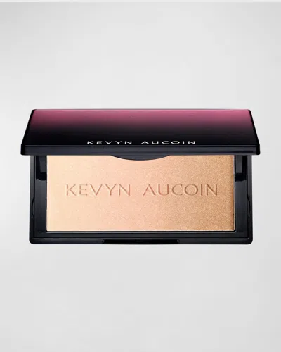 Kevyn Aucoin The Neo-highlighter In Sahara